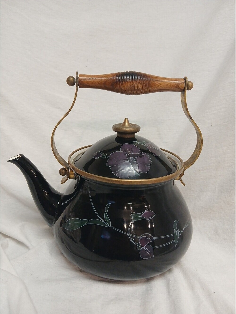 Mikasa Grande Chef UN701 Tango Black Enamel Teapot W/Lid 2.5 QT